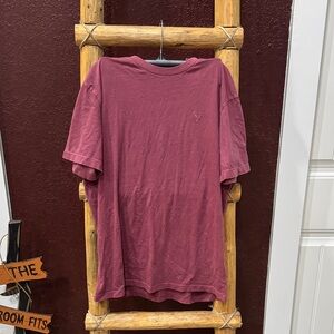 American Eagle Outfitters Burgundy Short Sleeve Tee